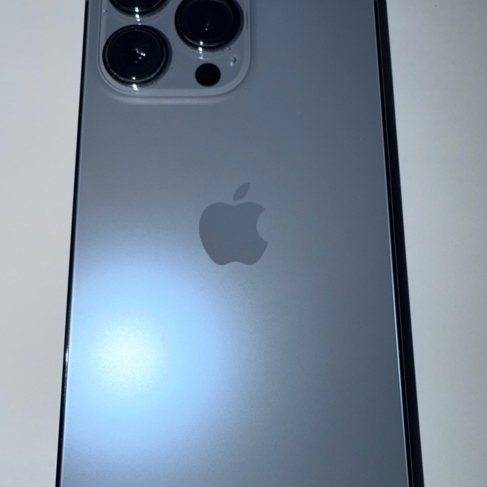 Apple iPhone 13 Pro Blue 128gb UNLOCKED